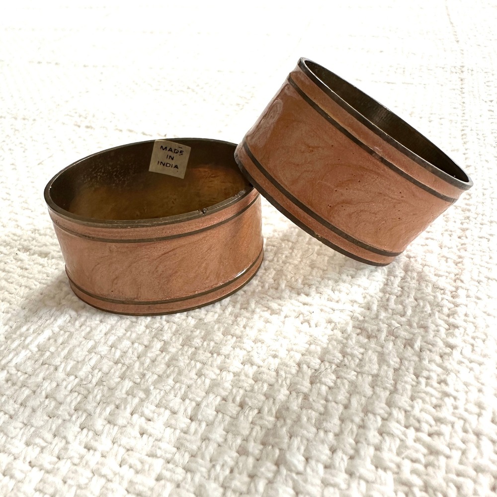 VTG Napkin Rings Set 2 Peach Marbled Enamel Brass Made In India‎ Boho MCM Decor